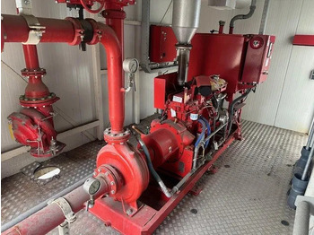 مضخة مياه JOHN DEERE