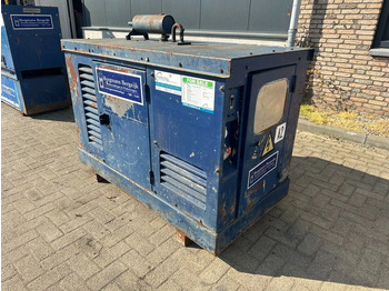 مجموعة المولدات Perkins 130.13 Mecc Alte Spa 10 kVA Silent generatorset: صورة 2