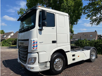 وحدة جر DAF XF 450