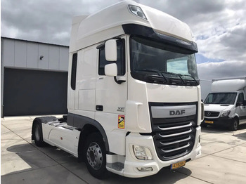 وحدة جر DAF XF 460