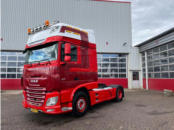 وحدة جر DAF XF 480