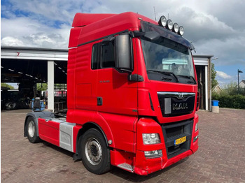 وحدة جر MAN TGX 18.400