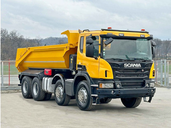 شاحنة قلاب SCANIA P 400