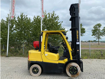 رافعة شوكية تعمل بالغاز HYSTER