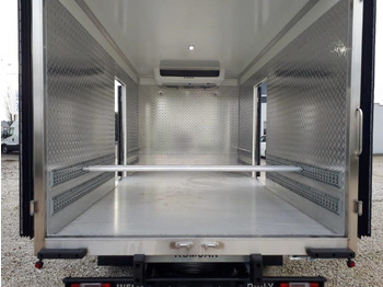 شاحنة مُبرّدة للتوصيل IVECO Daily 70c21