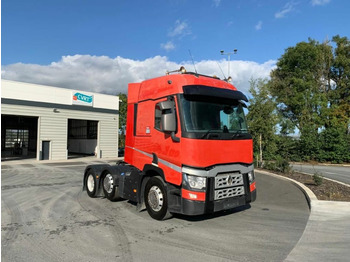 وحدة جر RENAULT T 520