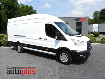 شاحنة مغلقة الصندوق FORD Transit