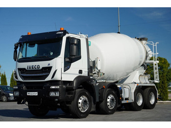 شاحنة خلاطة خرسانة IVECO Stralis