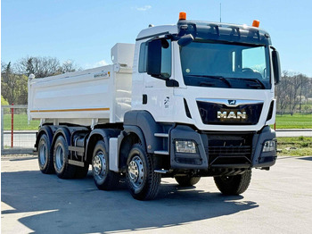 شاحنة قلاب MAN TGS 35.500