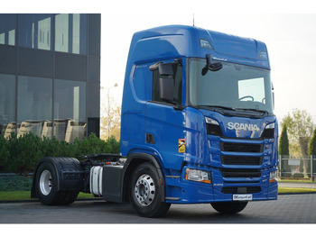 وحدة جر SCANIA R 450