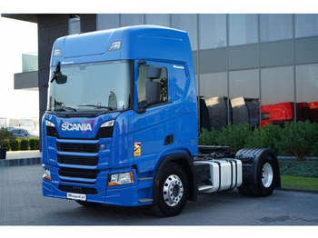 وحدة جر SCANIA R 450