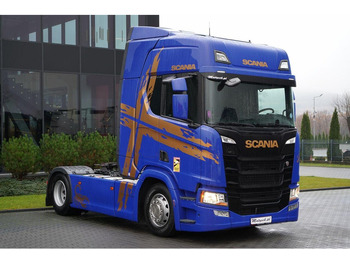 وحدة جر SCANIA R 450