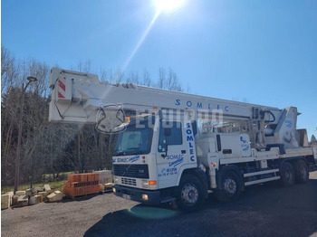 شاحنة VOLVO FL12