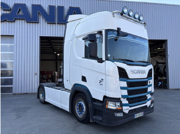 وحدة جر SCANIA R 450
