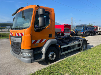 شاحنة ذات خطاف DAF LF 280