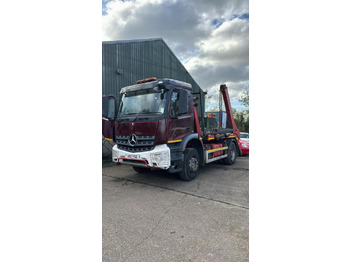 شاحنة نقل المخلفات MERCEDES-BENZ Arocs