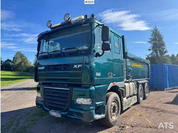 شاحنة قلاب DAF XF 105 460