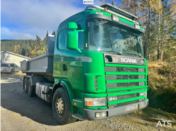 شاحنة ذات خطاف SCANIA 124