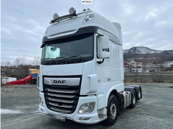 وحدة جر DAF XF 530
