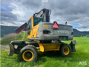 حفارة دولاب Volvo EW150B: صورة 4