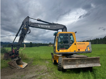 حفارة دولاب Volvo EW150B: صورة 2