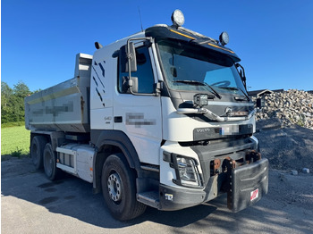 شاحنة قلاب VOLVO FMX 540