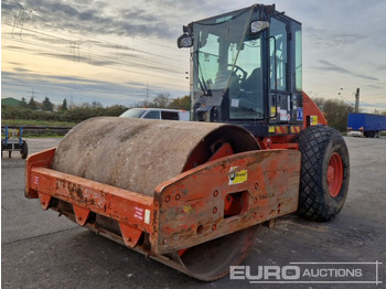 مدحلة CATERPILLAR