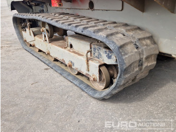 شاحنة قلابة مجنزرة 2011 Yanmar C12R-B: صورة 5