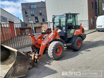 اللودر بعجل KUBOTA R065