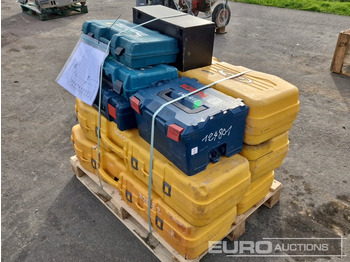 معدات البناء