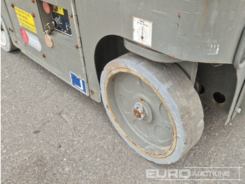 معدات الوصول Snorkel TM12-C-E: صورة 5