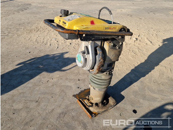 آلة أسفلت Wacker Neuson BS60-2: صورة 3 آلة أسفلت Wacker Neuson BS60-2: صورة 3