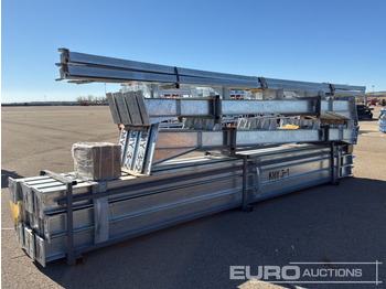 حاوية البناء