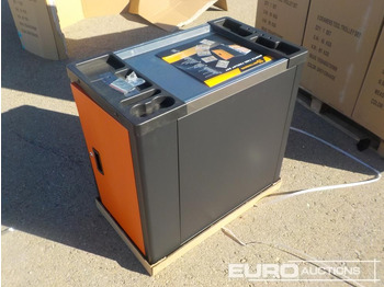 معدات الورش Unused Huttenberg Tools Trolley, 220Pcs, Complete with Tools, 6 Drawers  / Carro Porta Herramientas Completo, 6 Cajones: صورة 5
