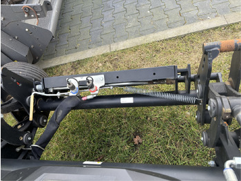 رافعة أمامية للجرار Alö Frontlader G5L Valtra: صورة 3 رافعة أمامية للجرار Alö Frontlader G5L Valtra: صورة 3