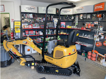 حفارة CATERPILLAR 300.9D