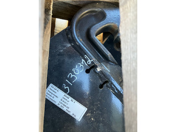 رافعة أمامية للجرار FENDT