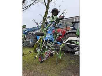 آلة تيبيس العشب/ آلة جمع العشب FENDT