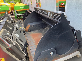 معدات الثروة الحيوانية