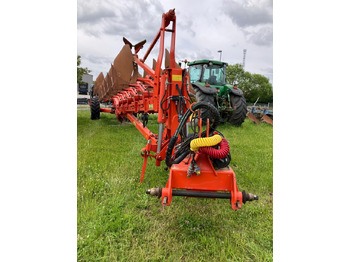 محراث KUHN