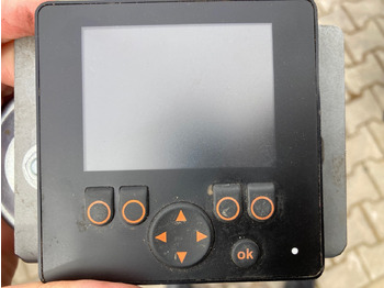 آلة Pel-Tuote Gülle Schlitzgerät 8m: صورة 2