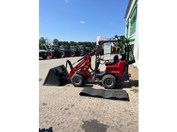 اللودر بعجل SCHÄFFER