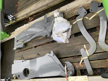 رافعة أمامية للجرار FENDT