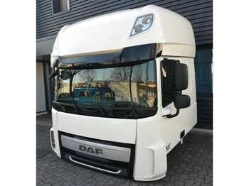 الكابينة والداخلية DAF XF 106