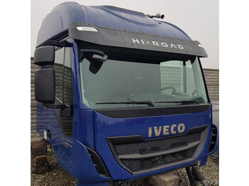 الكابينة والداخلية IVECO Stralis