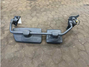 الكابينة والداخلية VOLVO