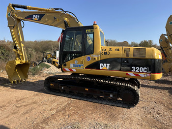 حفار زحاف CATERPILLAR 320CL