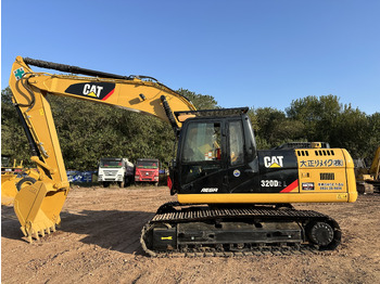 حفار زحاف CATERPILLAR 320DL