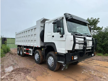 شاحنة قلاب SINOTRUK HOWO