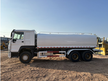 شاحنة صهريج SINOTRUK HOWO 371 Water Tanker Truck: صورة 5